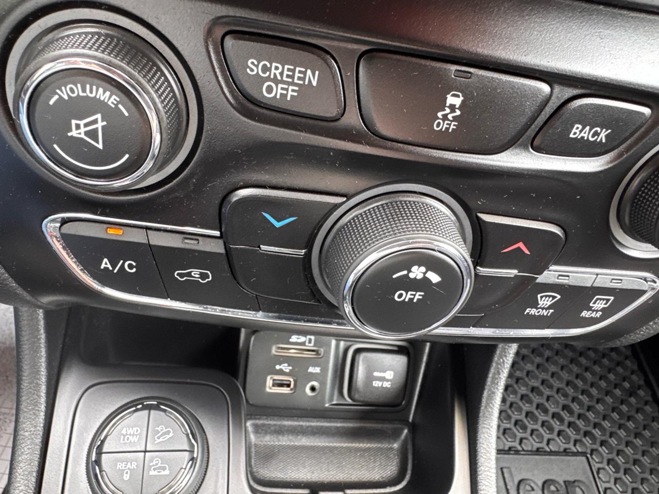 Jeep Cherokee 4WD 4dr Trailhawk 2014