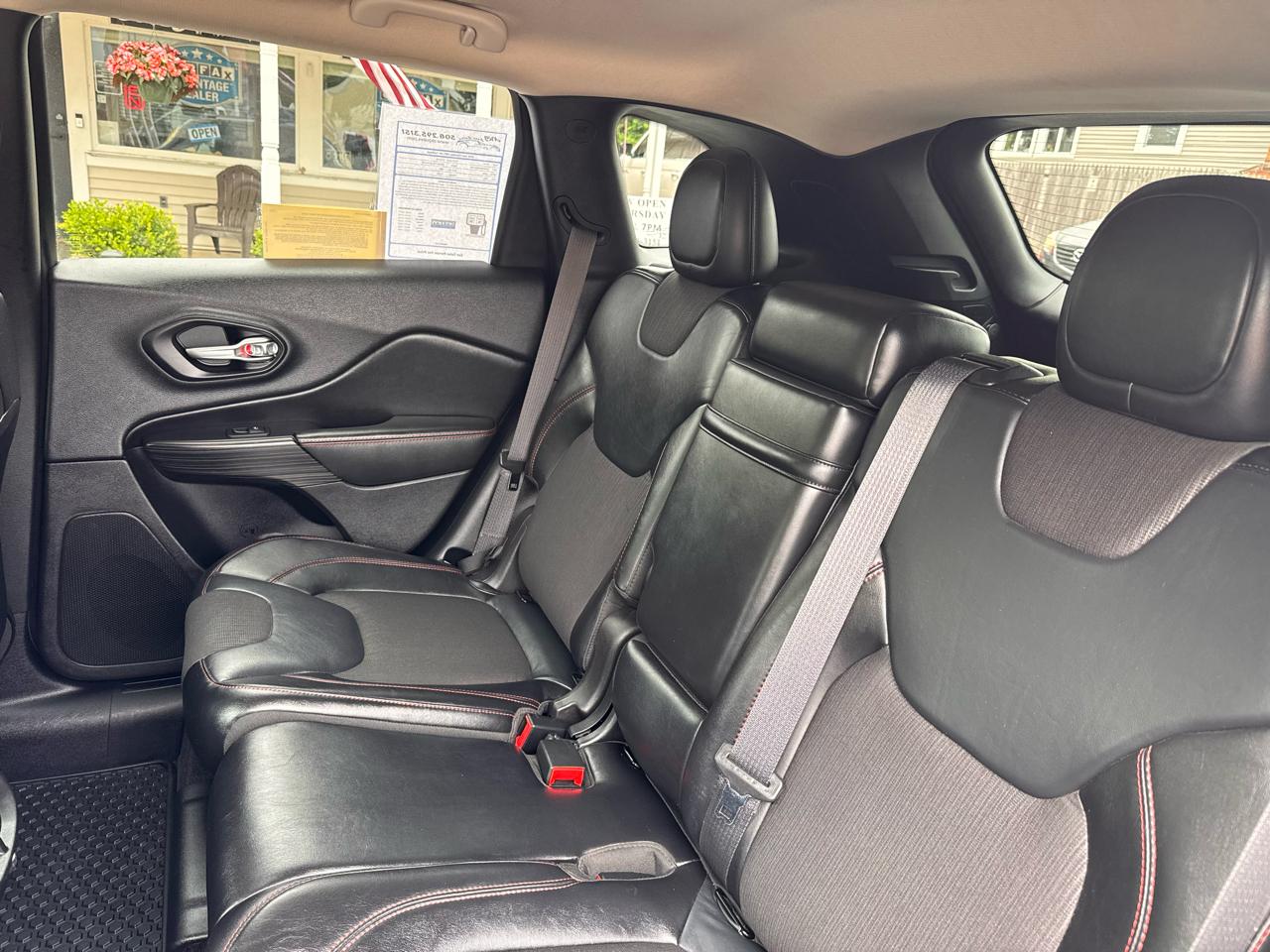 Jeep Cherokee 4WD 4dr Trailhawk 2014