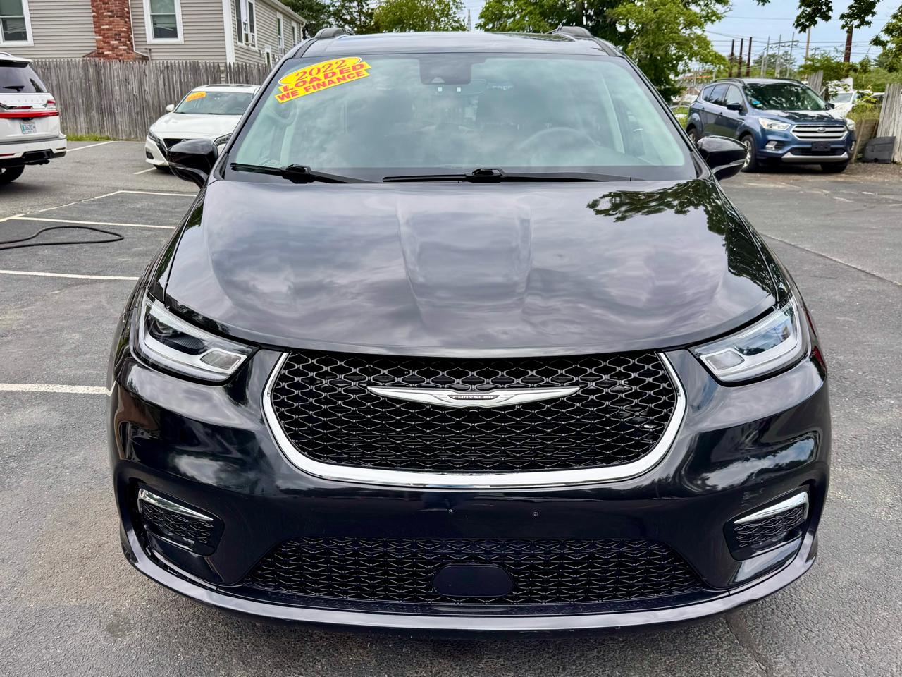 Chrysler Pacifica Touring L FWD 2022