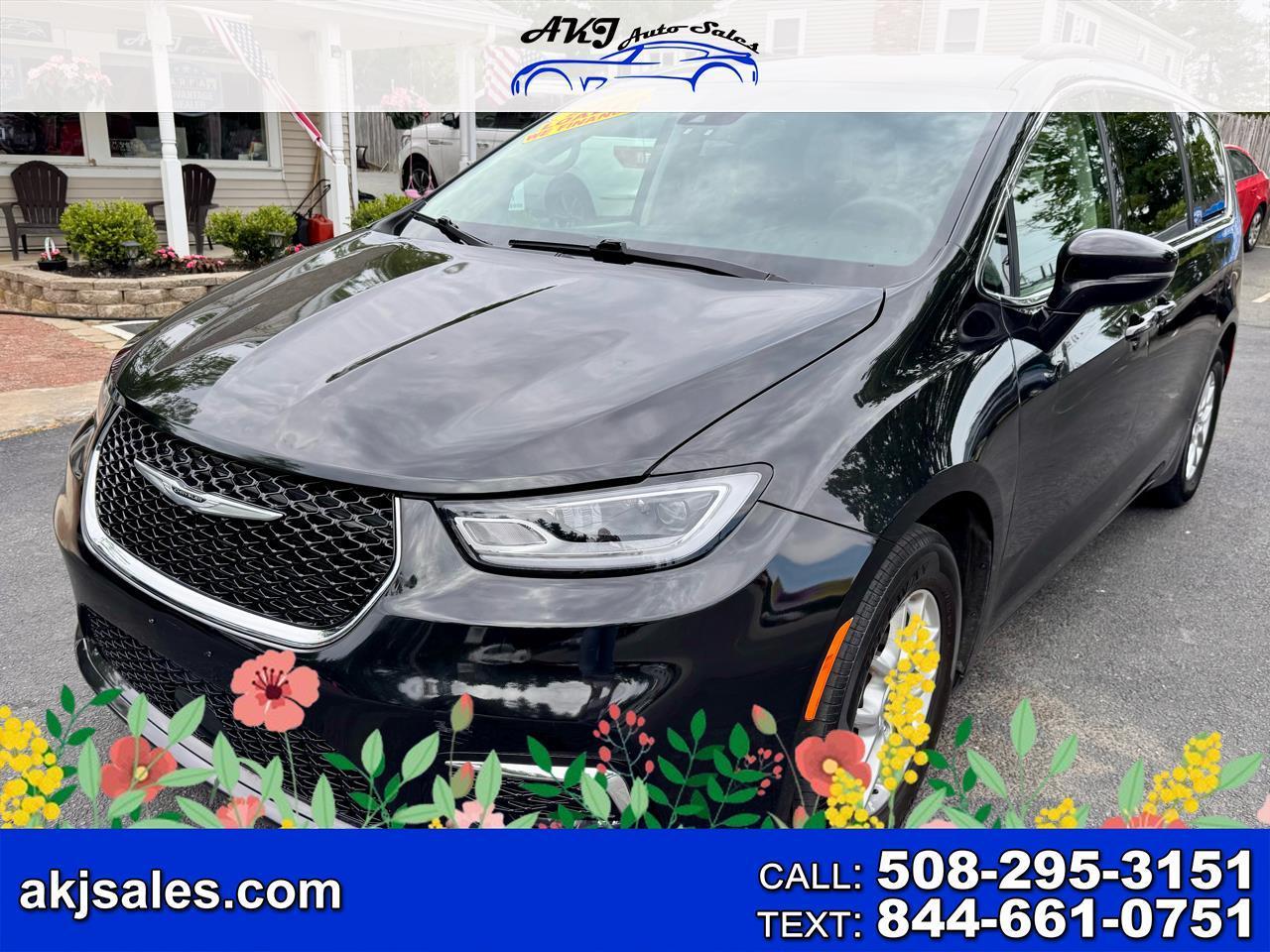 2022 Chrysler Pacifica Touring L FWD