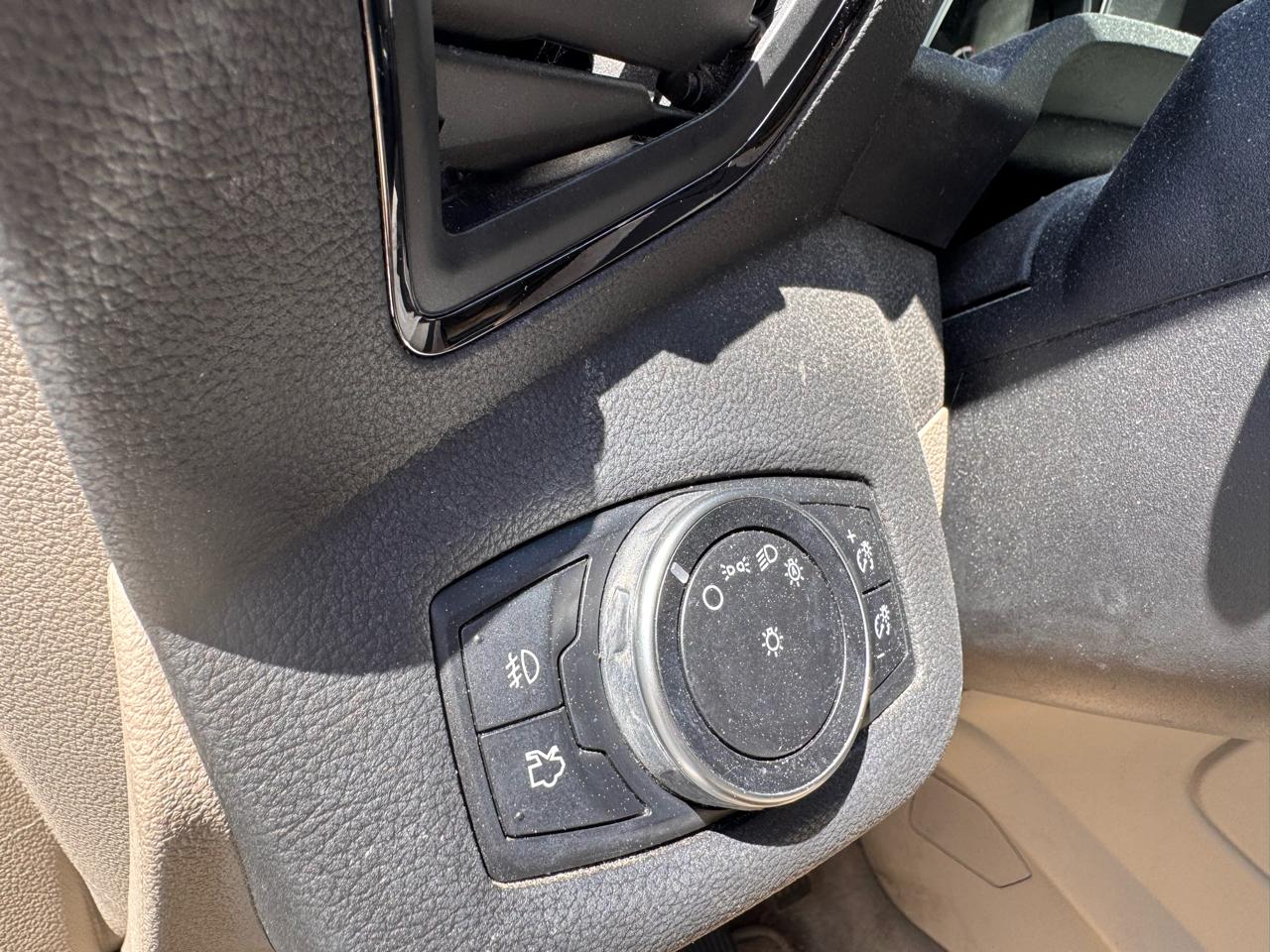 Ford Escape 4WD 4dr Titanium 2016