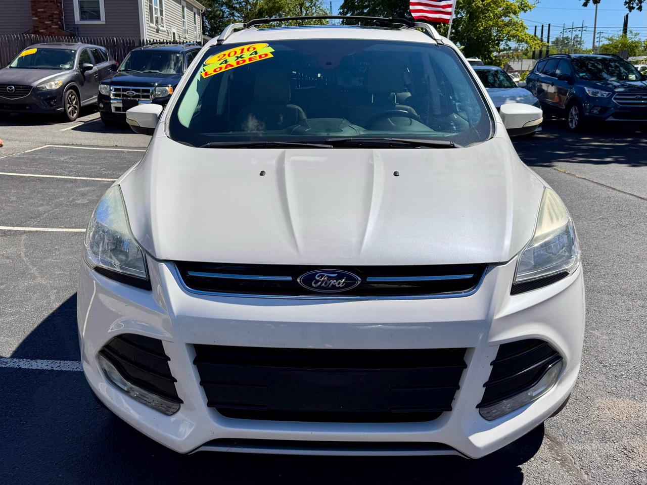 Ford Escape 4WD 4dr Titanium 2016