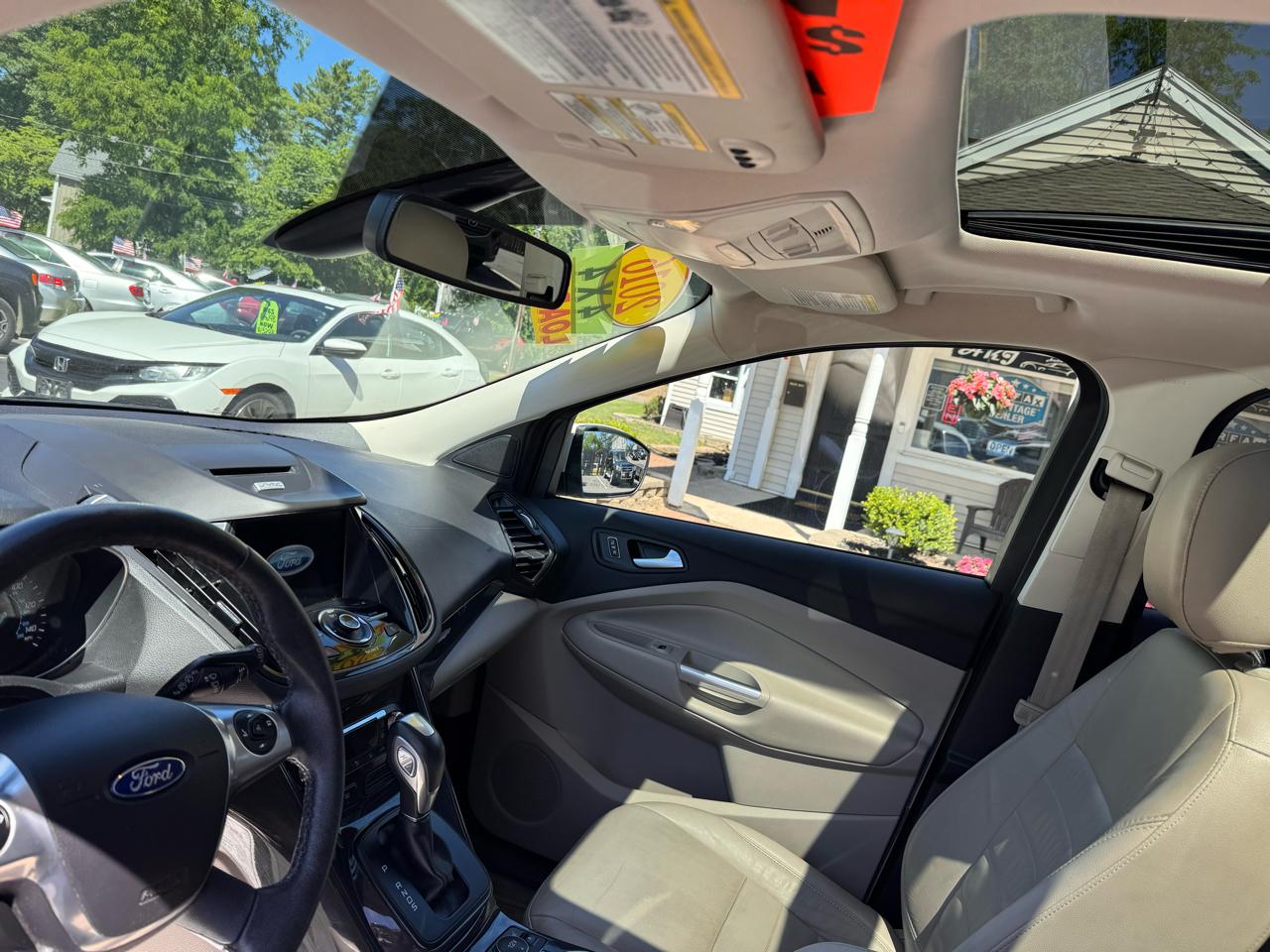 Ford Escape 4WD 4dr Titanium 2016