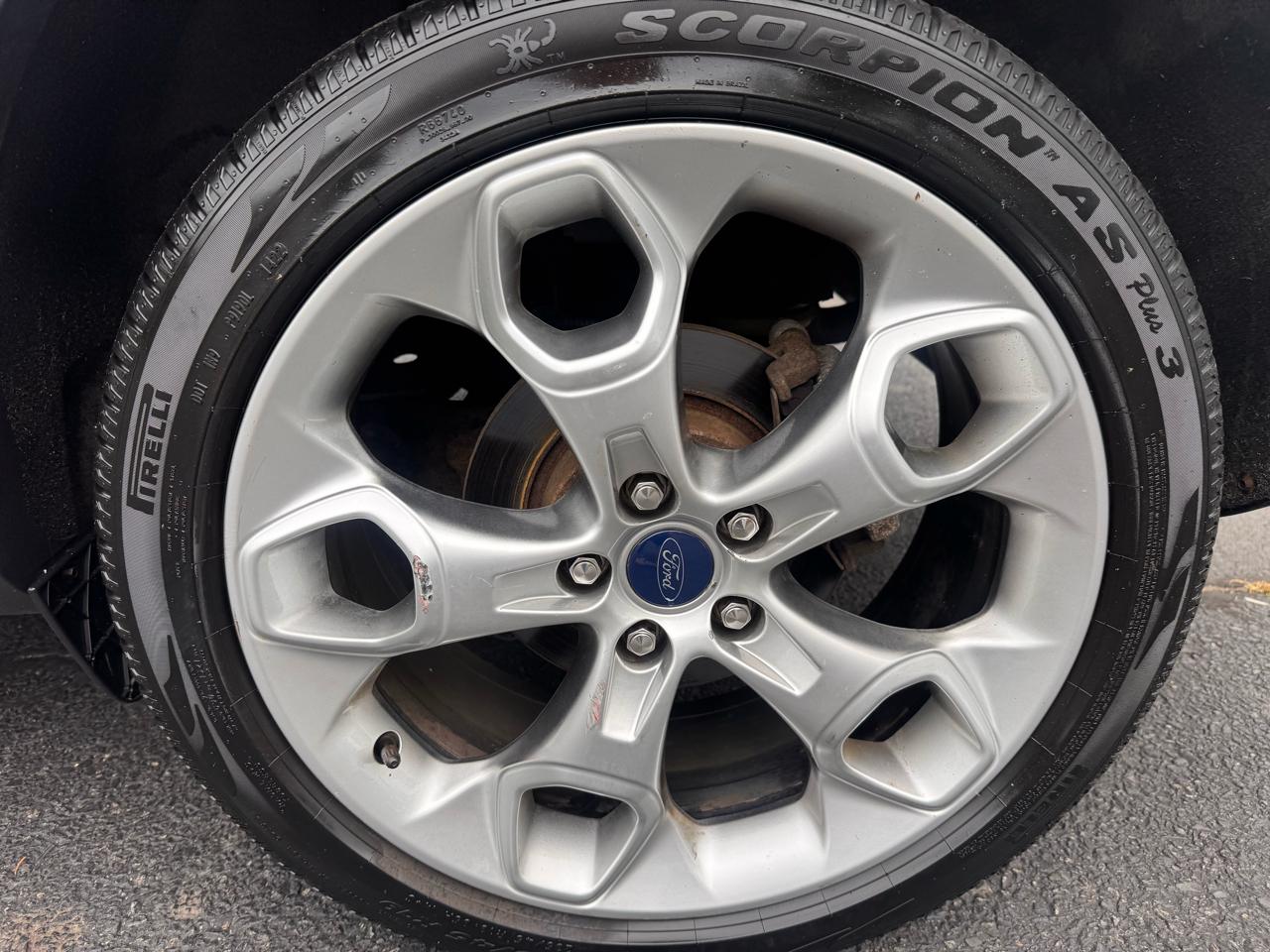 Ford Escape 4WD 4dr Titanium 2015
