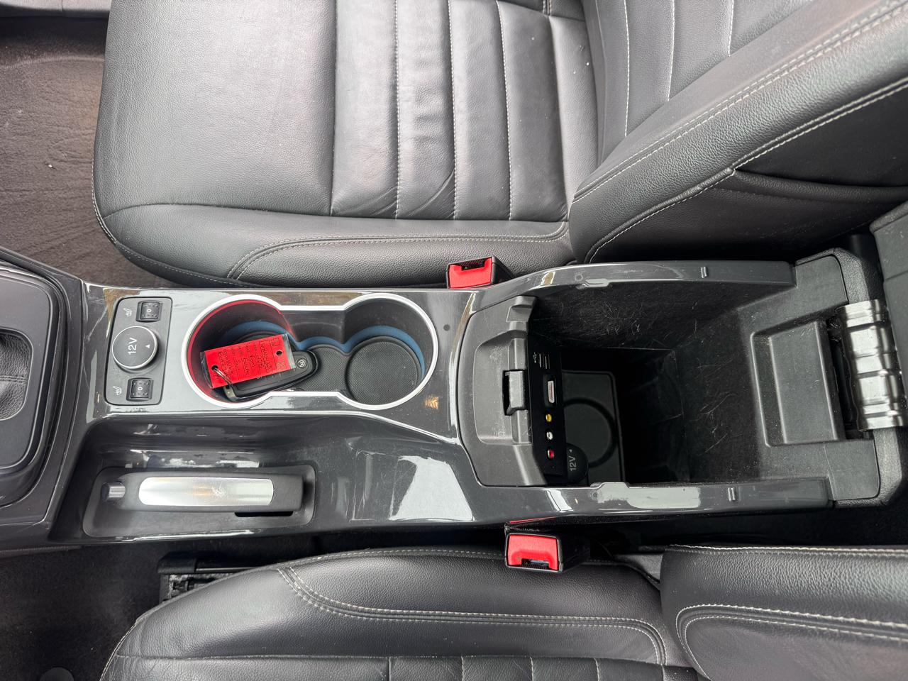 Ford Escape 4WD 4dr Titanium 2015