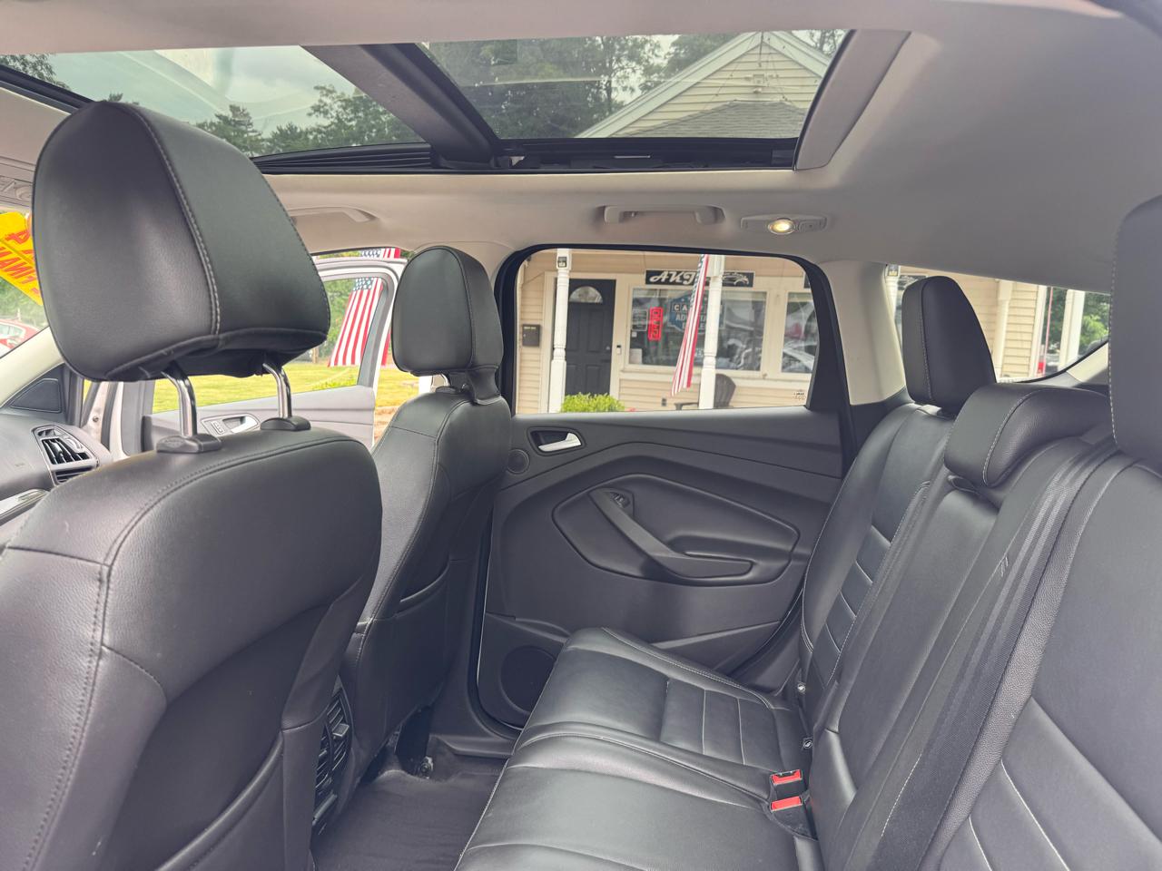 Ford Escape 4WD 4dr Titanium 2015