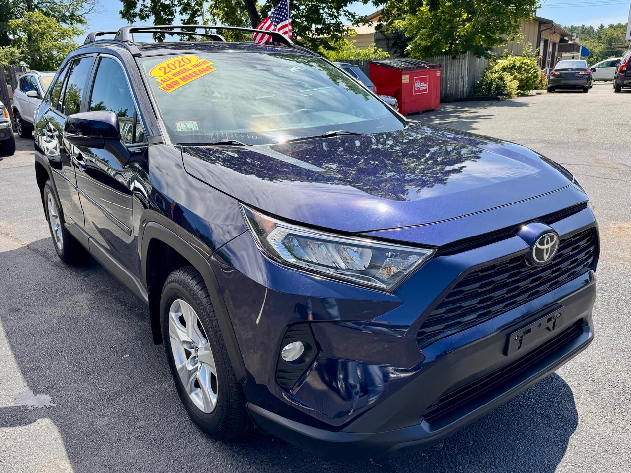 Toyota RAV4 XLE AWD (Natl) 2020