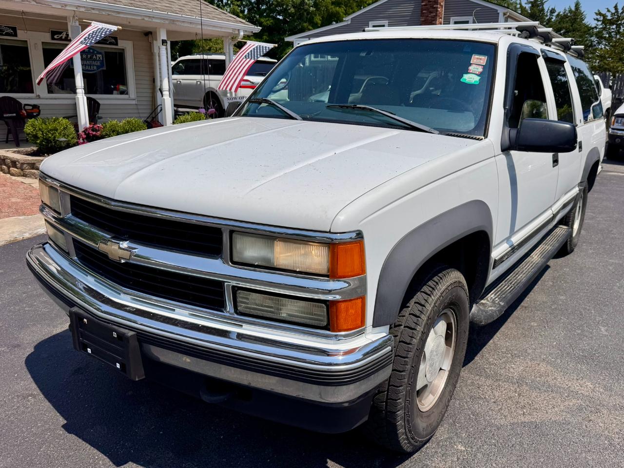 Chevrolet Suburban 1500 4WD 1999
