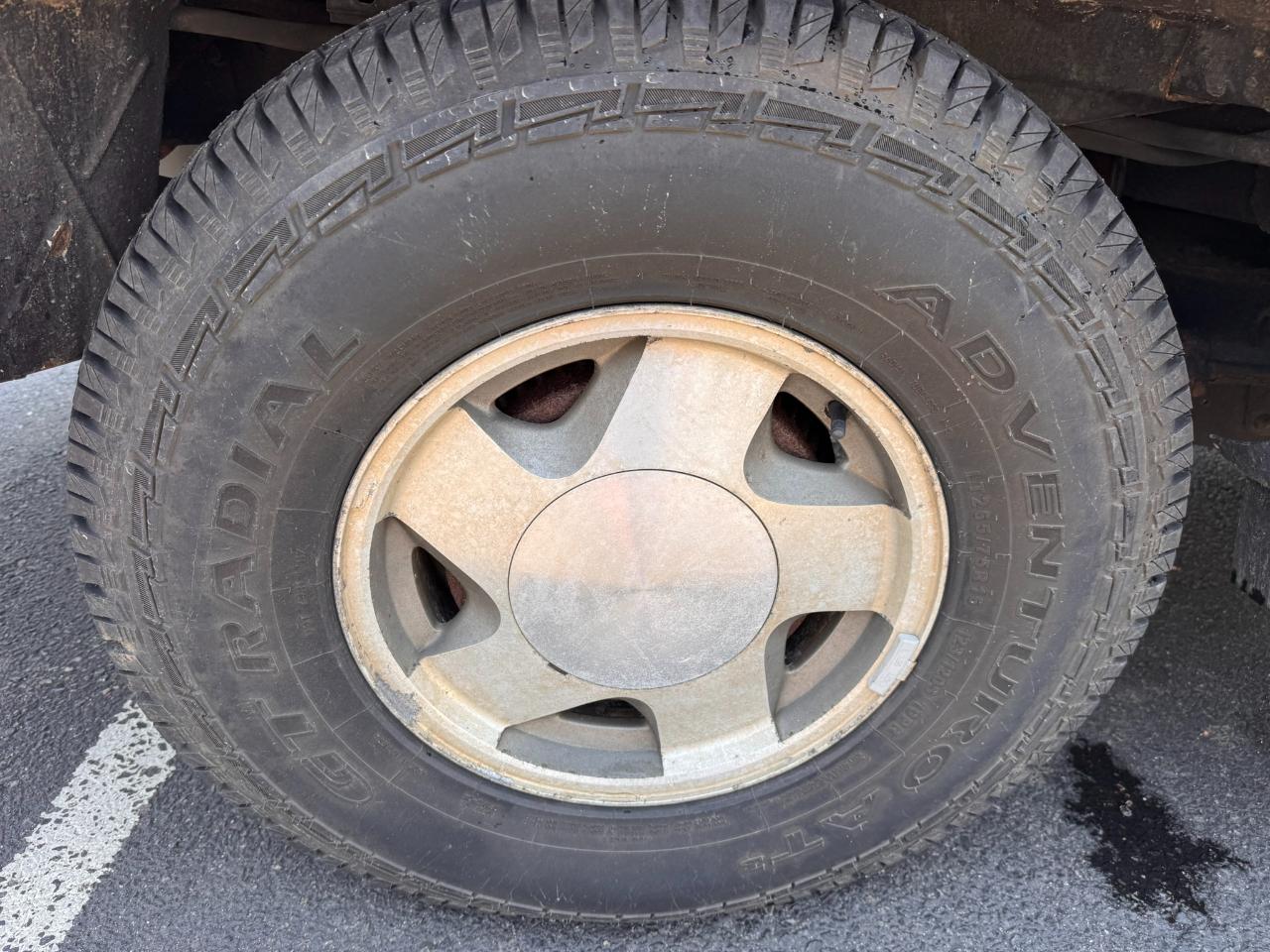 Chevrolet Suburban 1500 4WD 1999