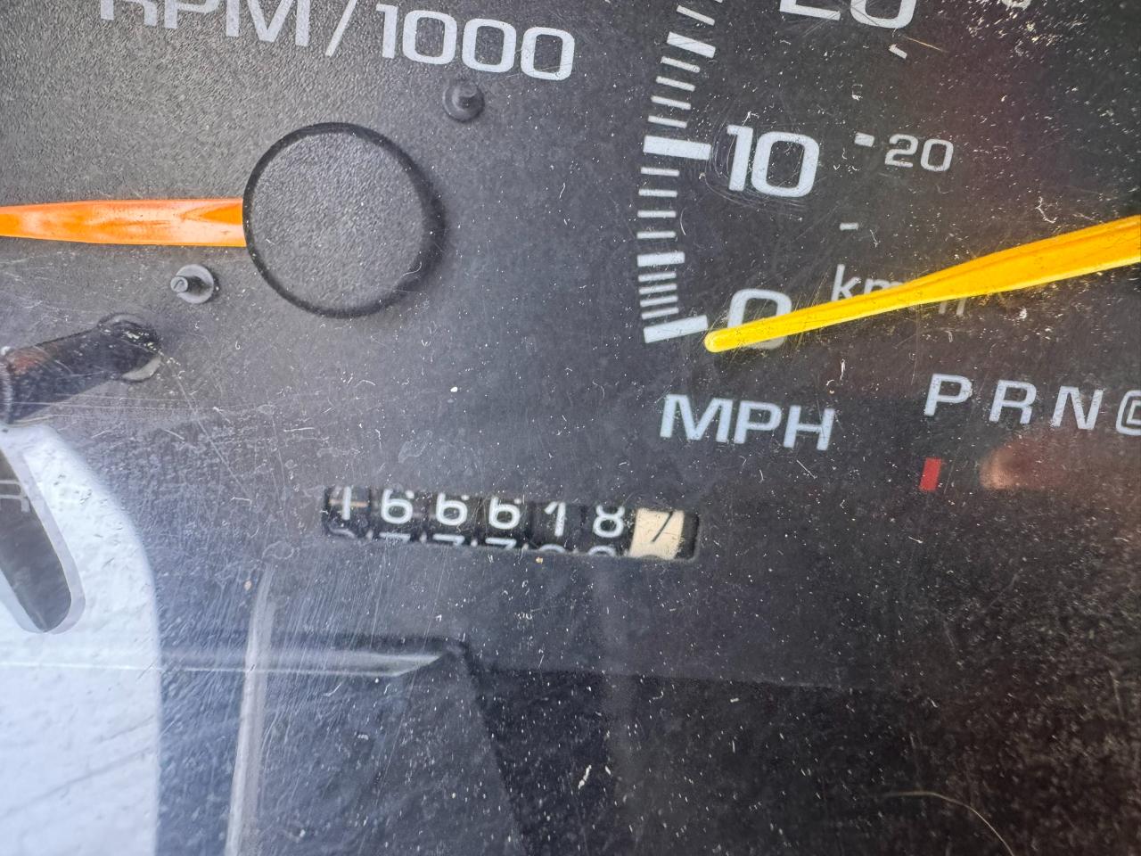 Chevrolet Suburban 1500 4WD 1999