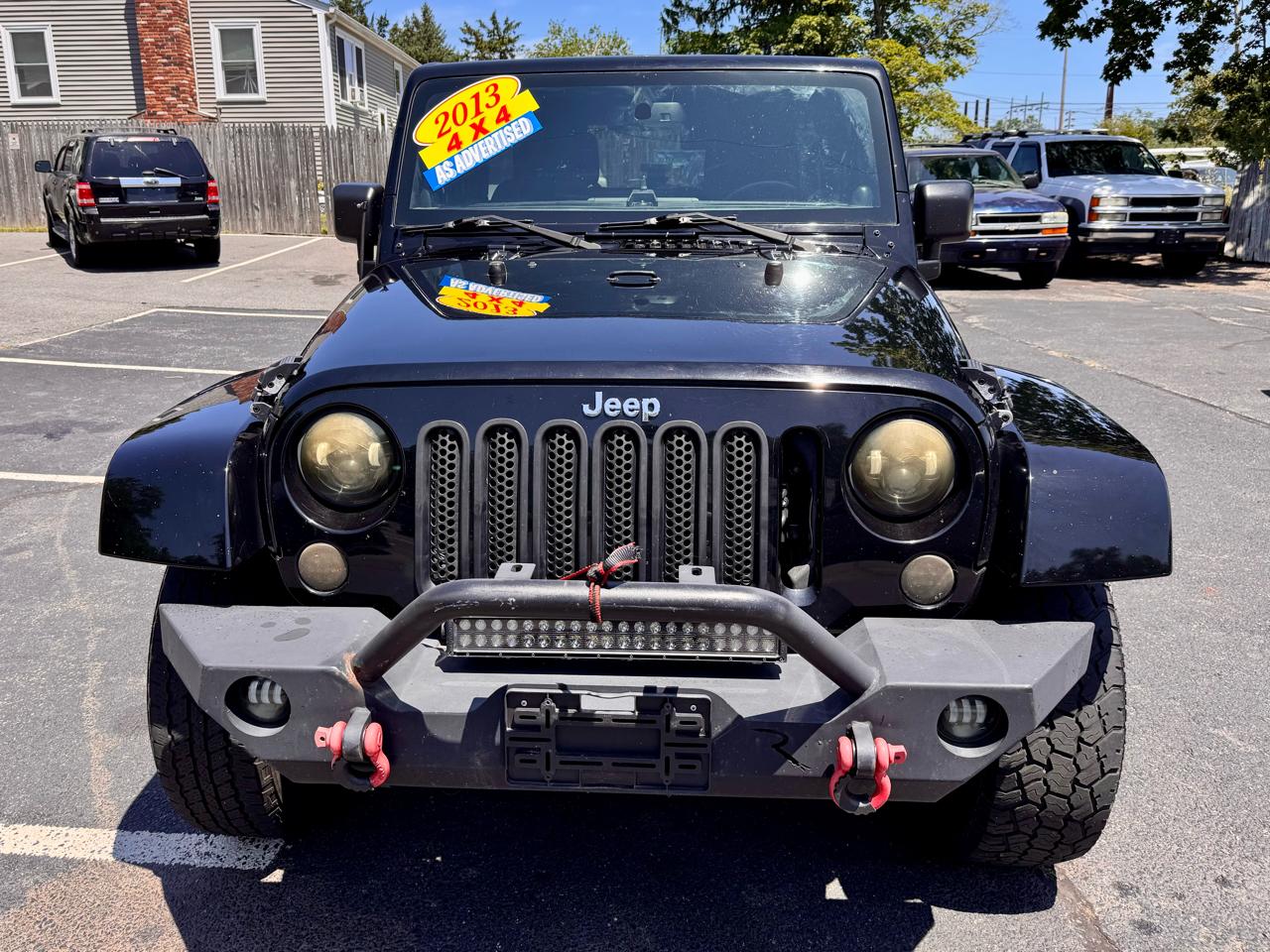 Jeep Wrangler Unlimited 4WD 4dr Sahara 2013