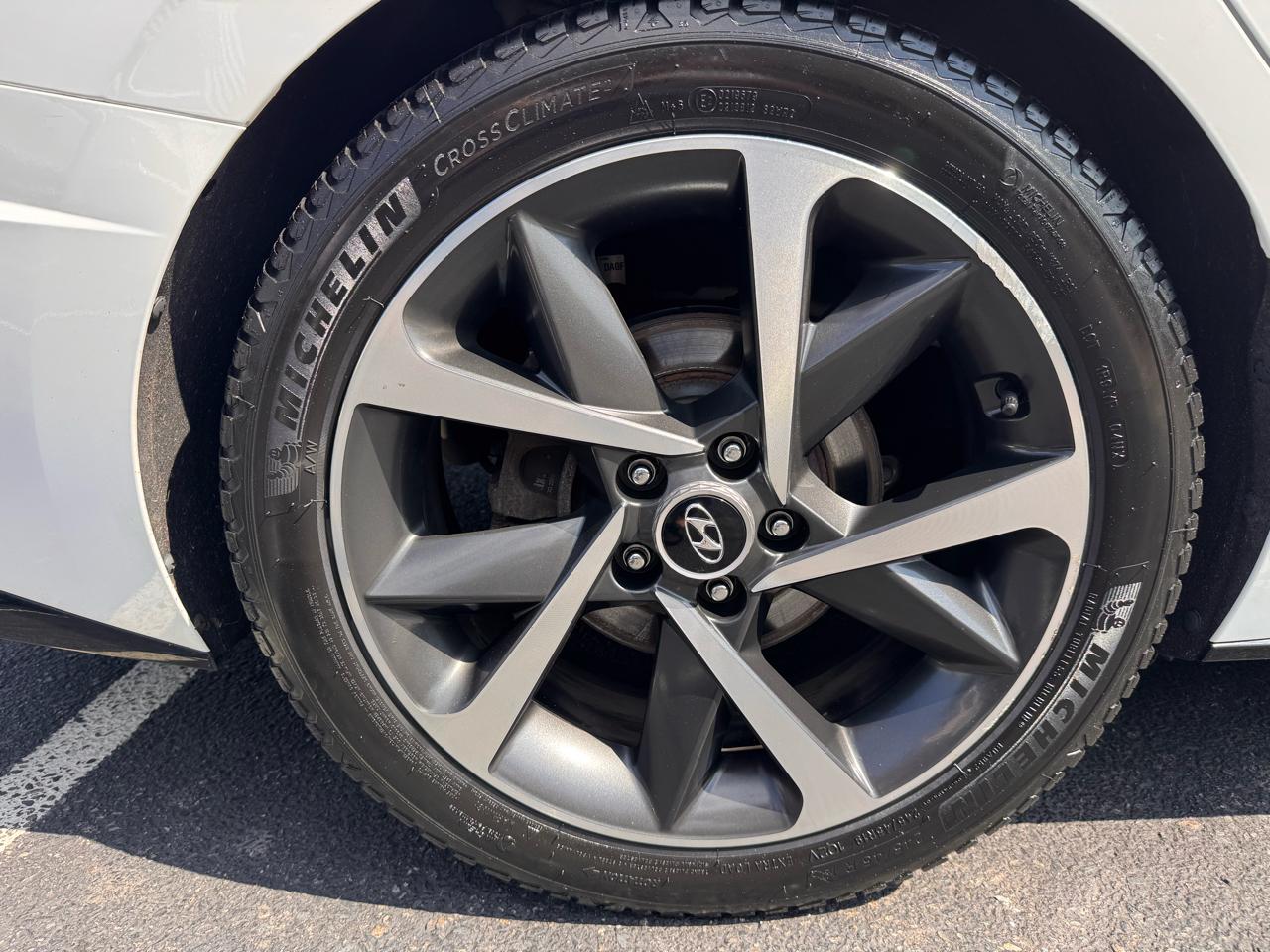 Hyundai Sonata SEL Plus 1.6T 2022