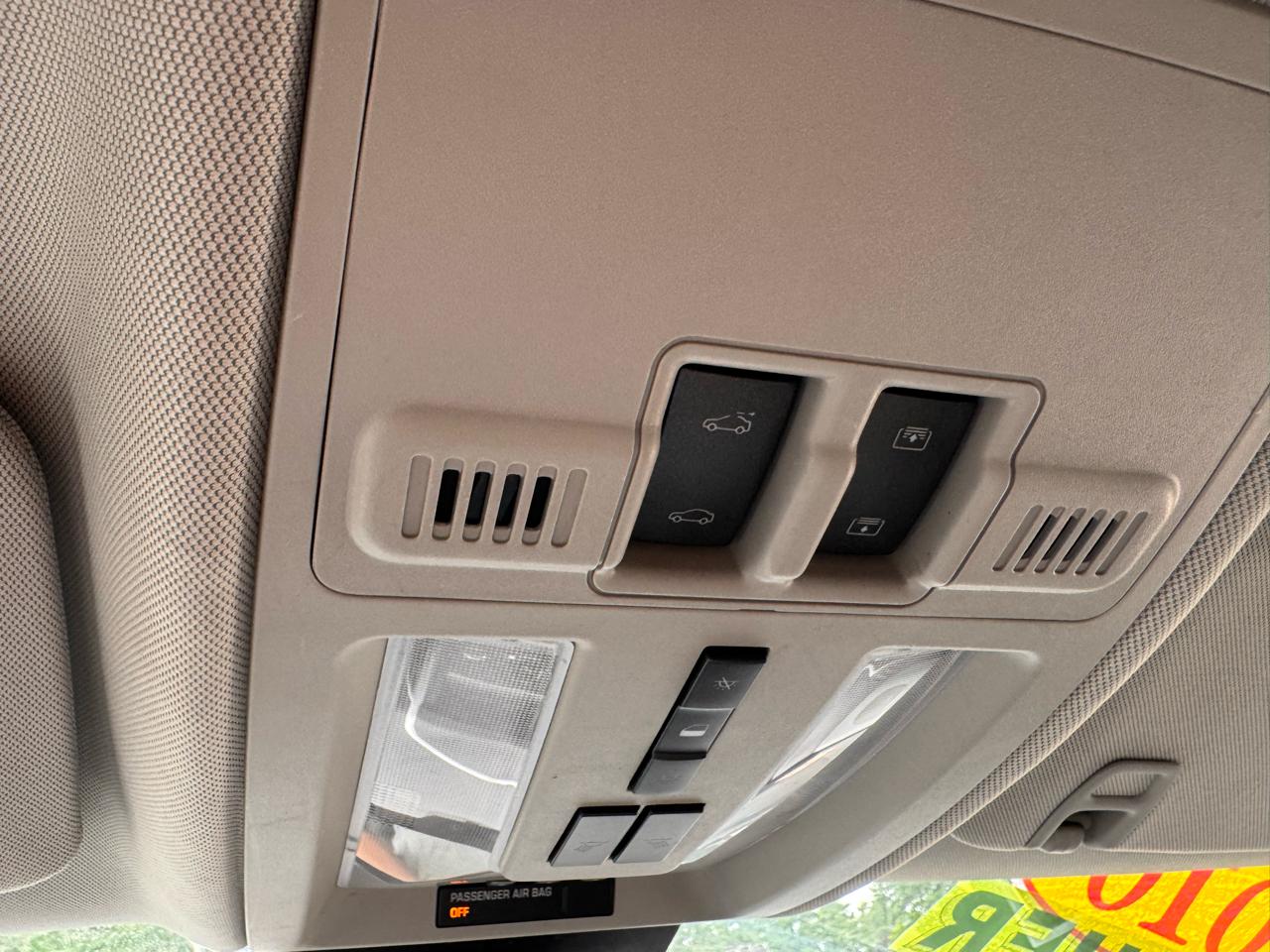 Cadillac SRX AWD 4dr Luxury Collection 2010