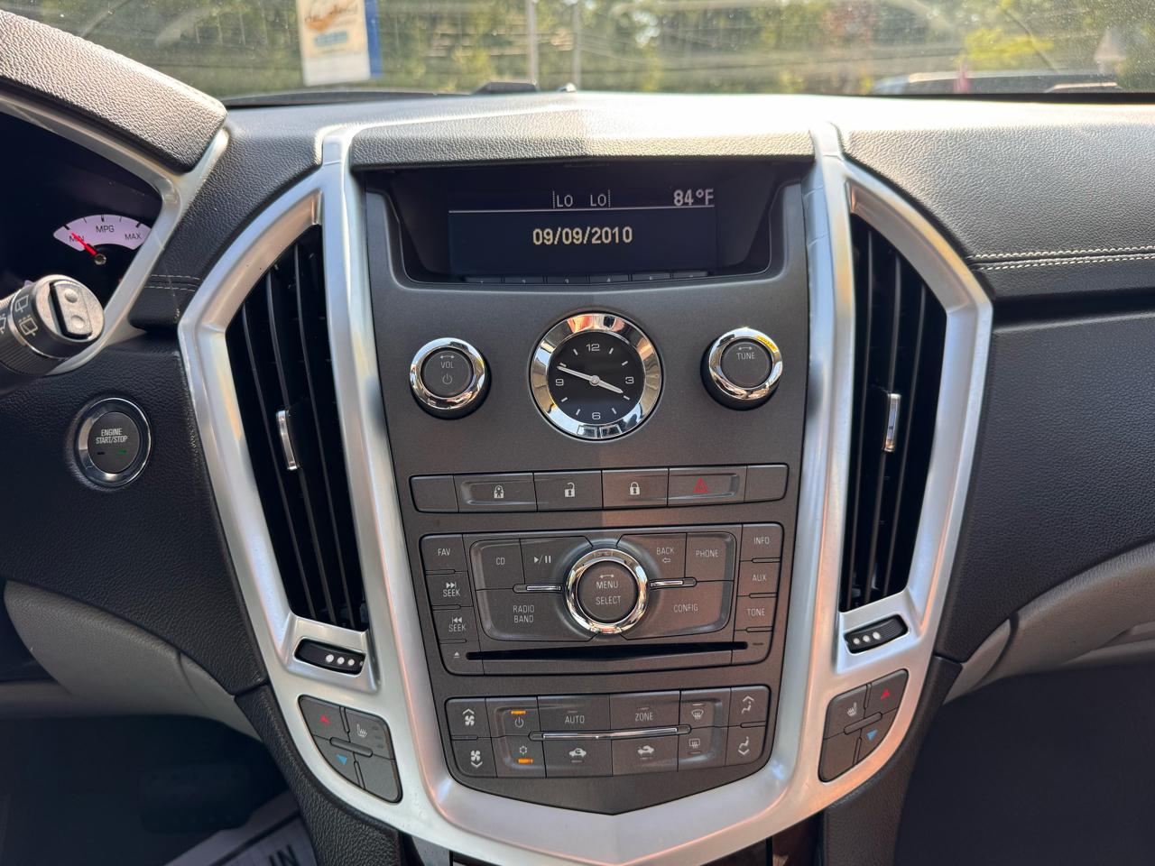 Cadillac SRX AWD 4dr Luxury Collection 2010