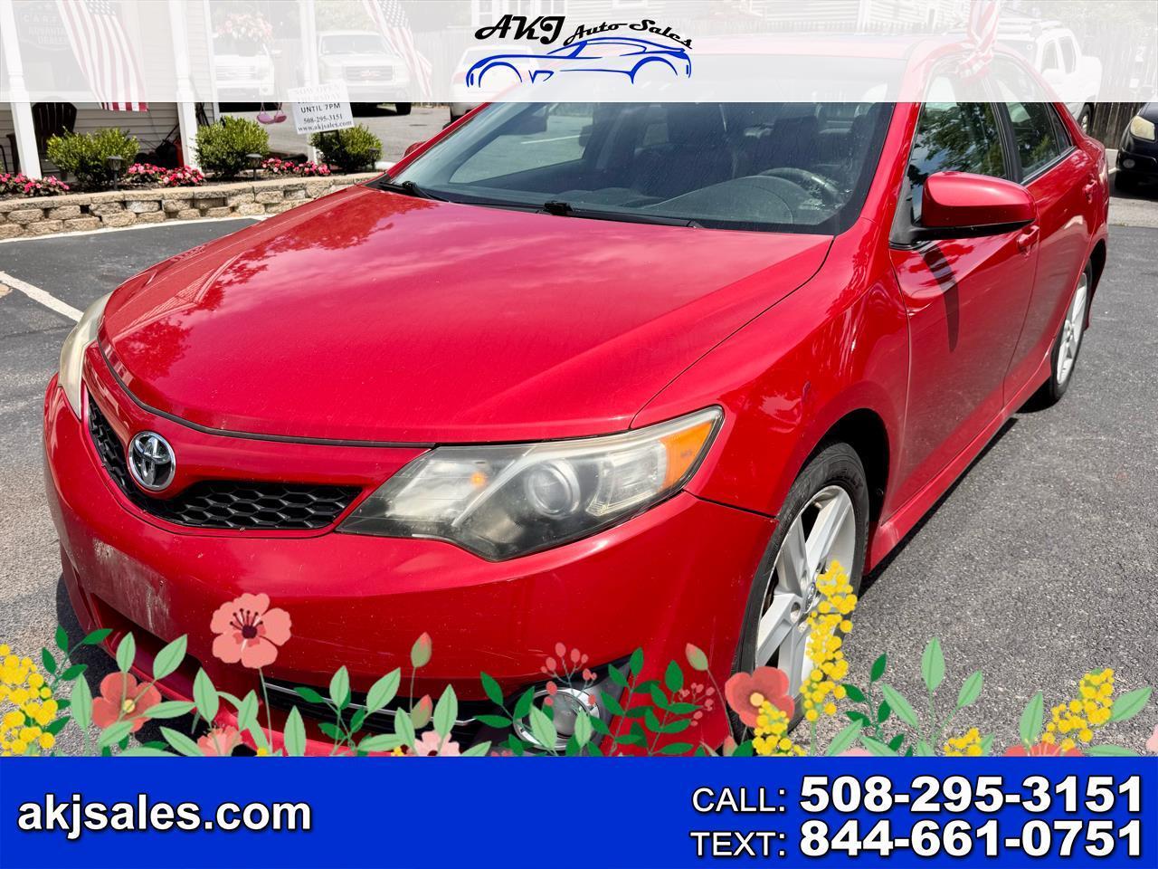 2013 Toyota Camry 4dr Sdn I4 Auto XLE (Natl)