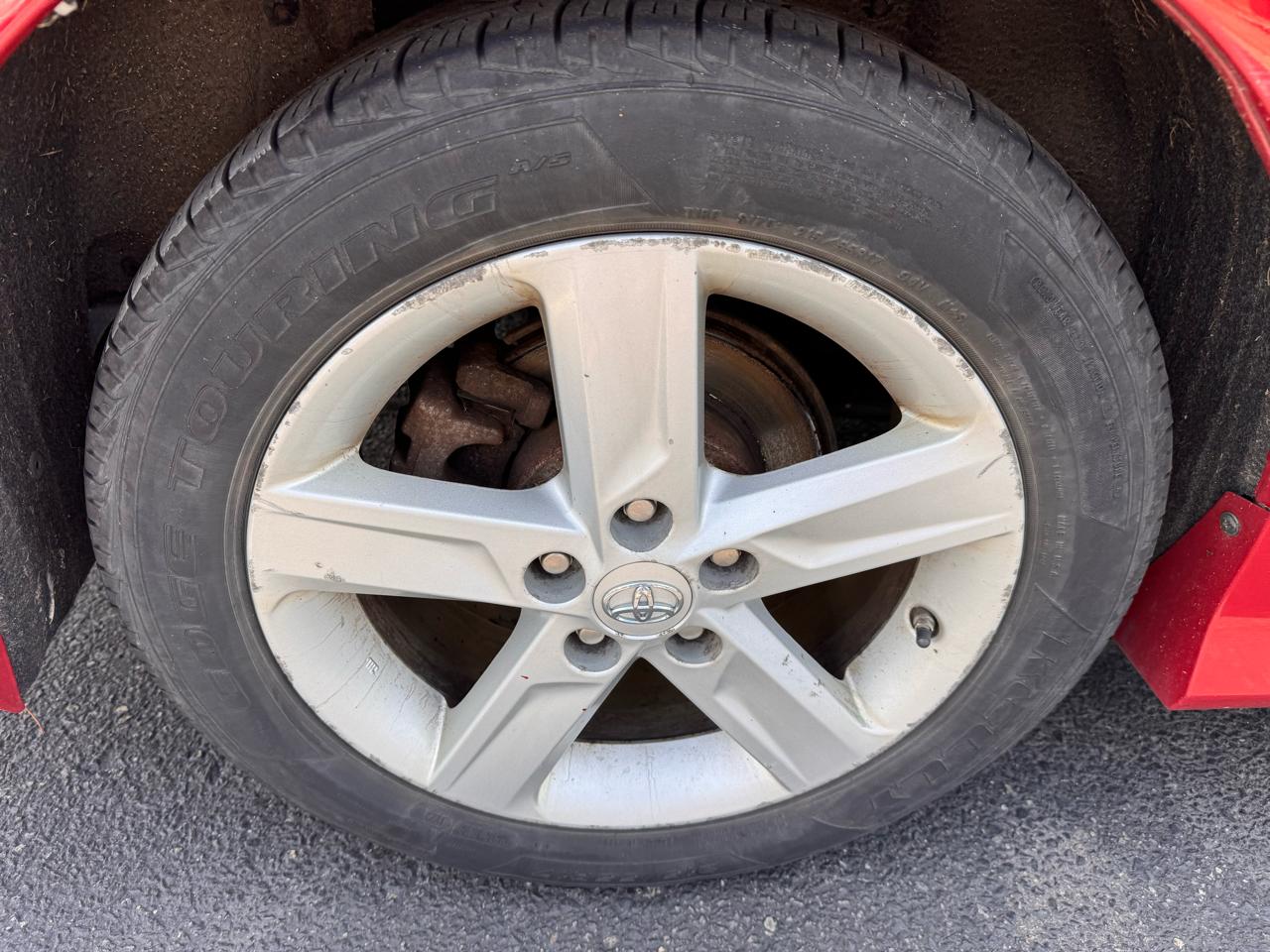 Toyota Camry 4dr Sdn I4 Auto XLE (Natl) 2013