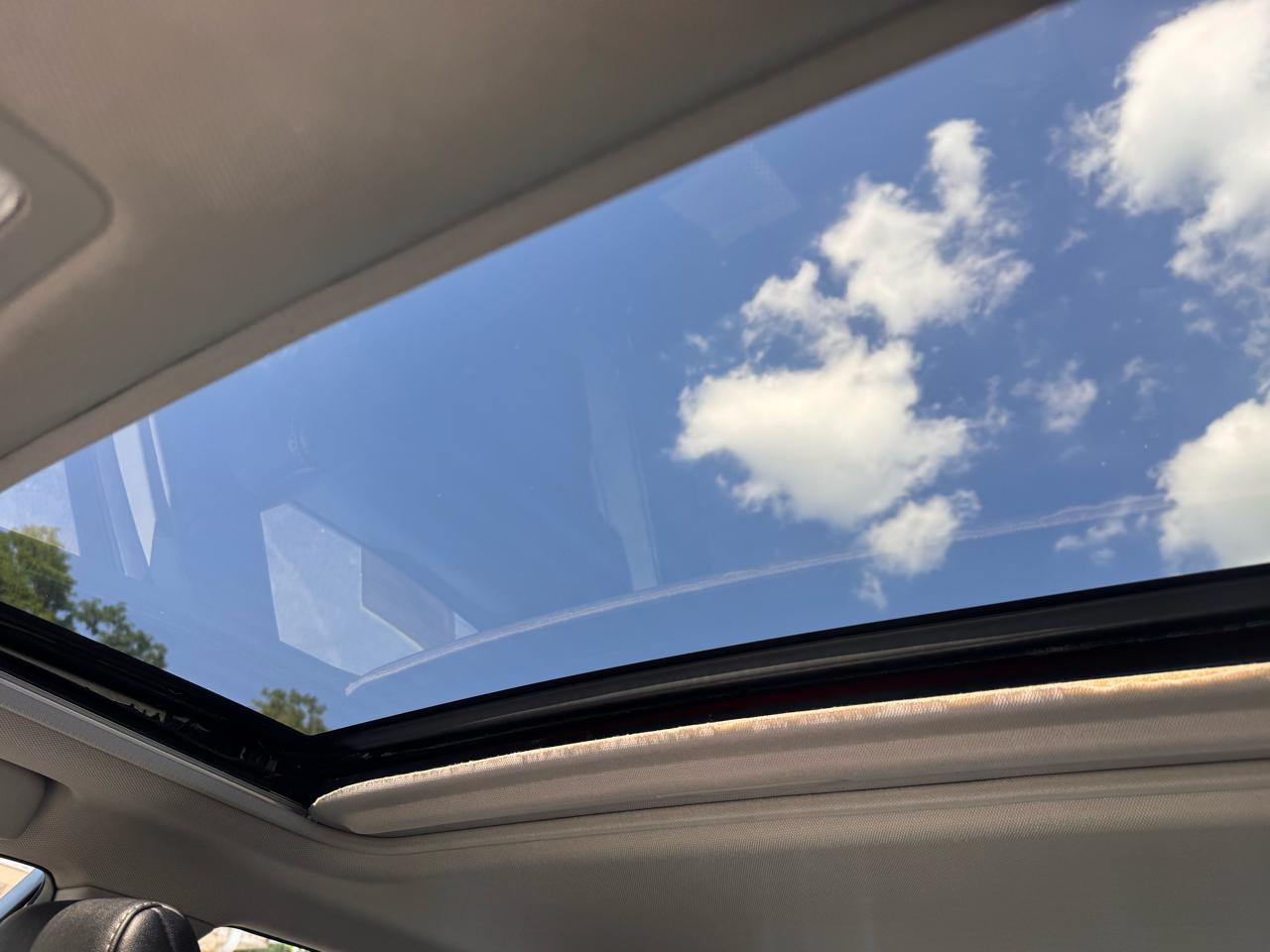 Toyota Camry 4dr Sdn I4 Auto XLE (Natl) 2013