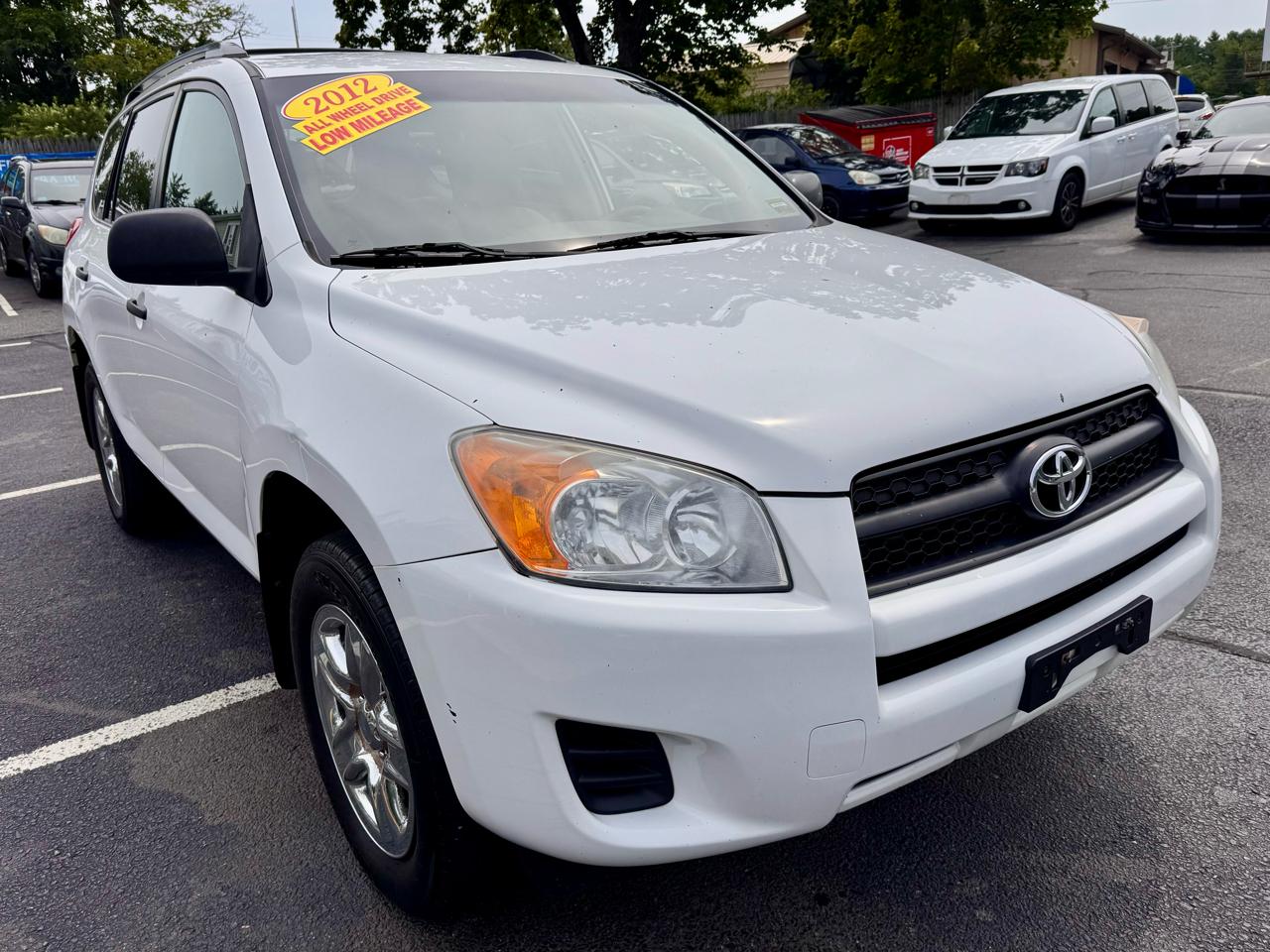 Toyota RAV4 4WD 4dr I4 (Natl) 2012