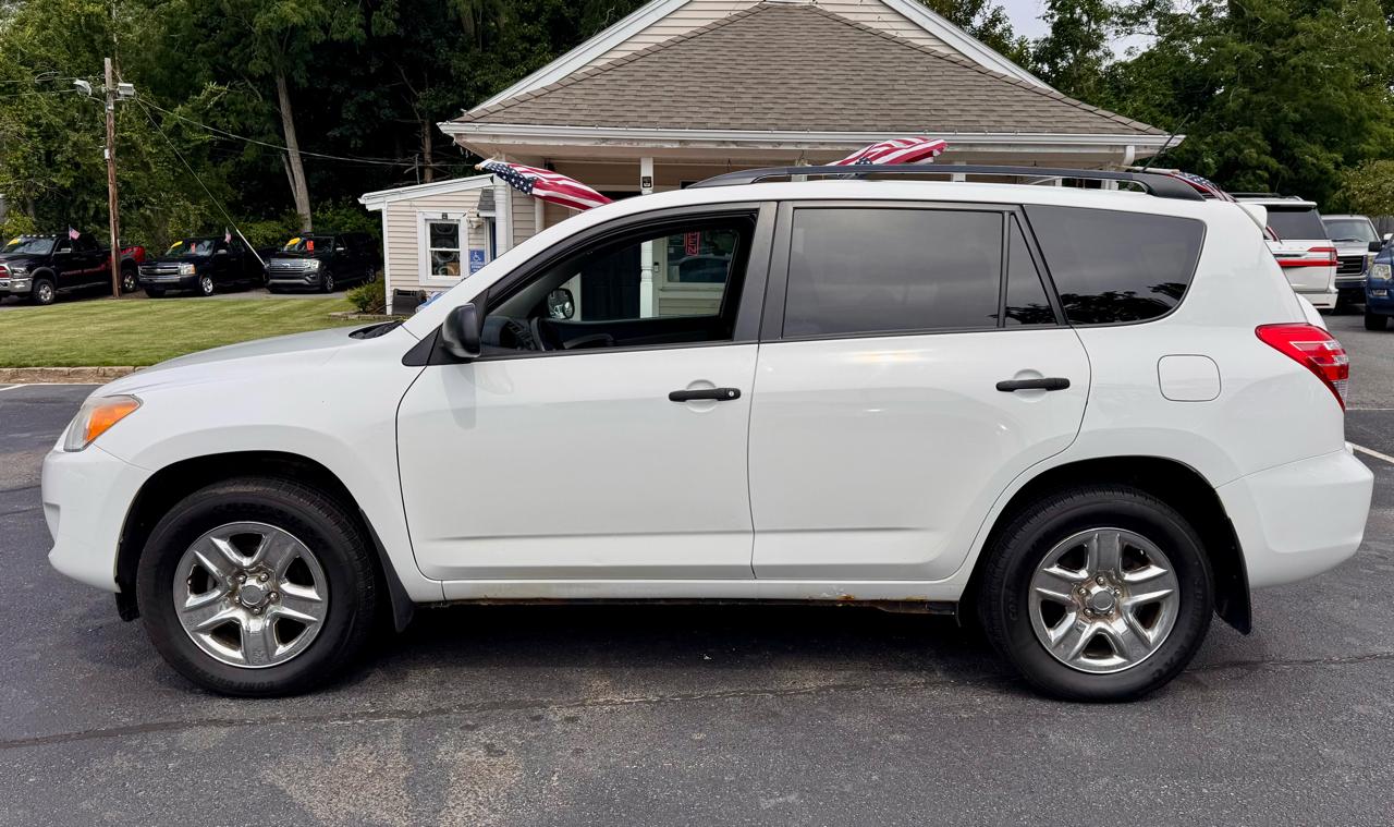 Toyota RAV4 4WD 4dr I4 (Natl) 2012