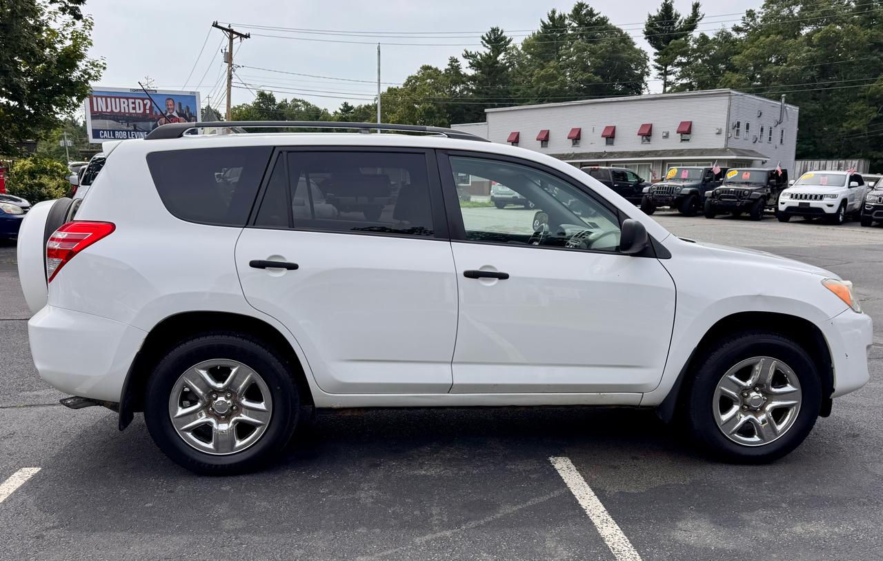 Toyota RAV4 4WD 4dr I4 (Natl) 2012
