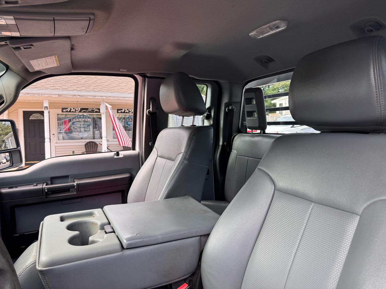 Ford Super Duty F-250 SRW 4WD SuperCab 142" XLT 2015