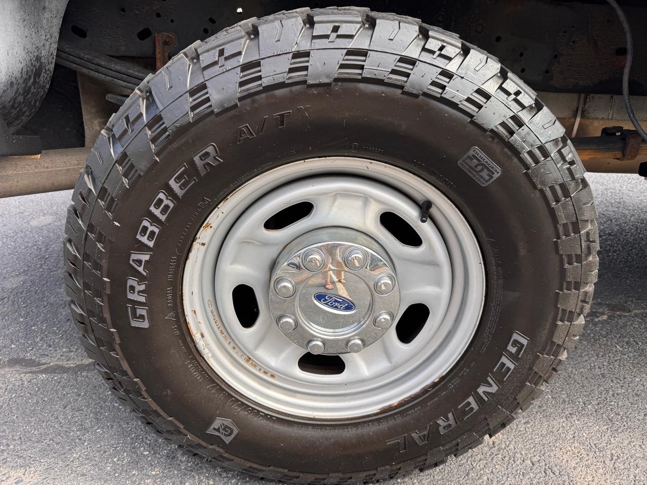 Ford Super Duty F-250 SRW 4WD SuperCab 142" XLT 2015