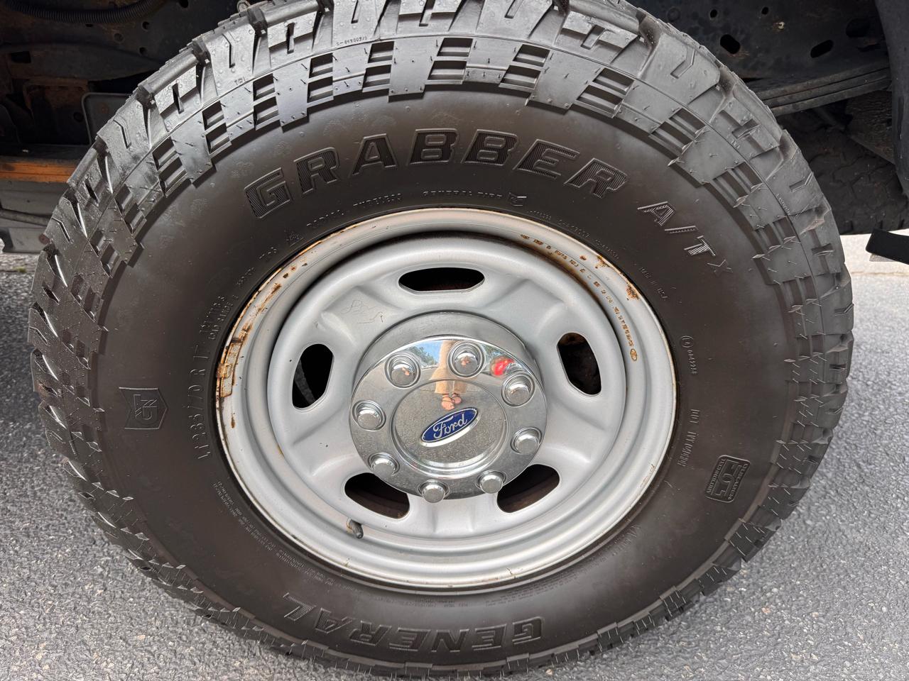 Ford Super Duty F-250 SRW 4WD SuperCab 142" XLT 2015