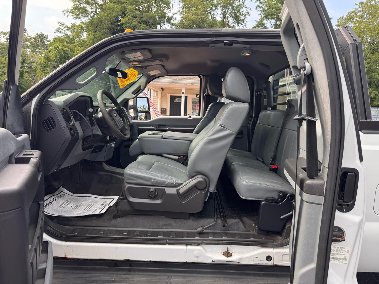 Ford Super Duty F-250 SRW 4WD SuperCab 142" XLT 2015