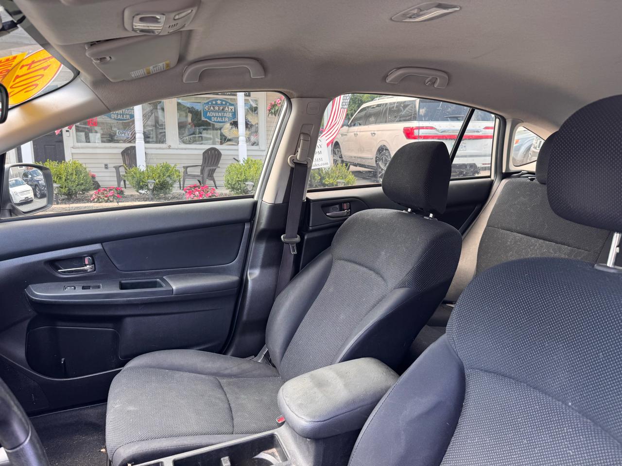 Subaru Impreza Wagon 5dr Auto 2.0i Premium 2014