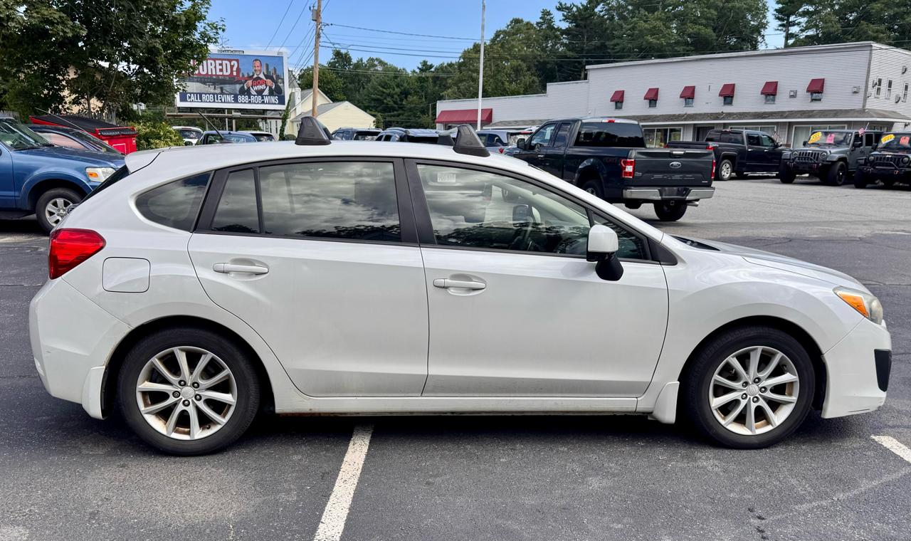 Subaru Impreza Wagon 5dr Auto 2.0i Premium 2014