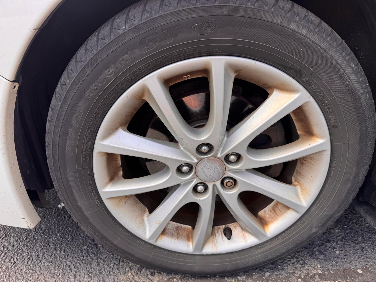 Subaru Impreza Wagon 5dr Auto 2.0i Premium 2014
