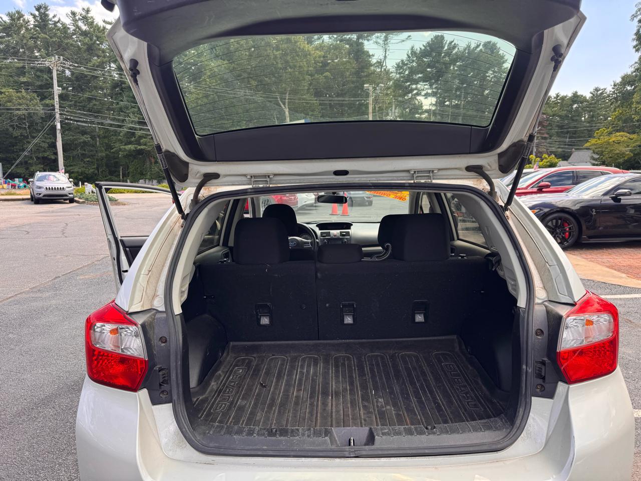 Subaru Impreza Wagon 5dr Auto 2.0i Premium 2014