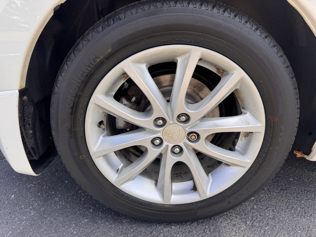 Subaru Impreza Wagon 5dr Auto 2.0i Premium 2014
