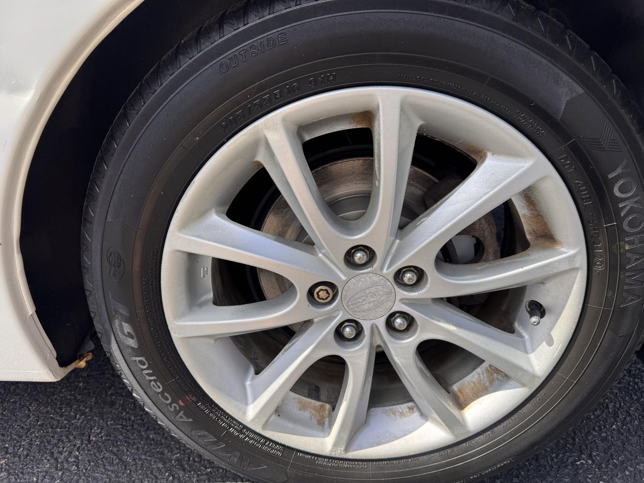 Subaru Impreza Wagon 5dr Auto 2.0i Premium 2014
