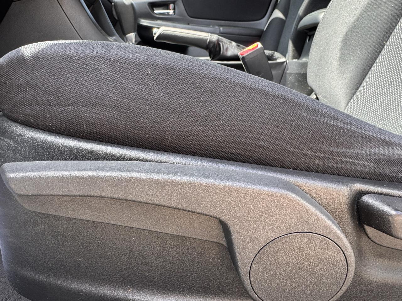 Subaru Impreza Wagon 5dr Auto 2.0i Premium 2014