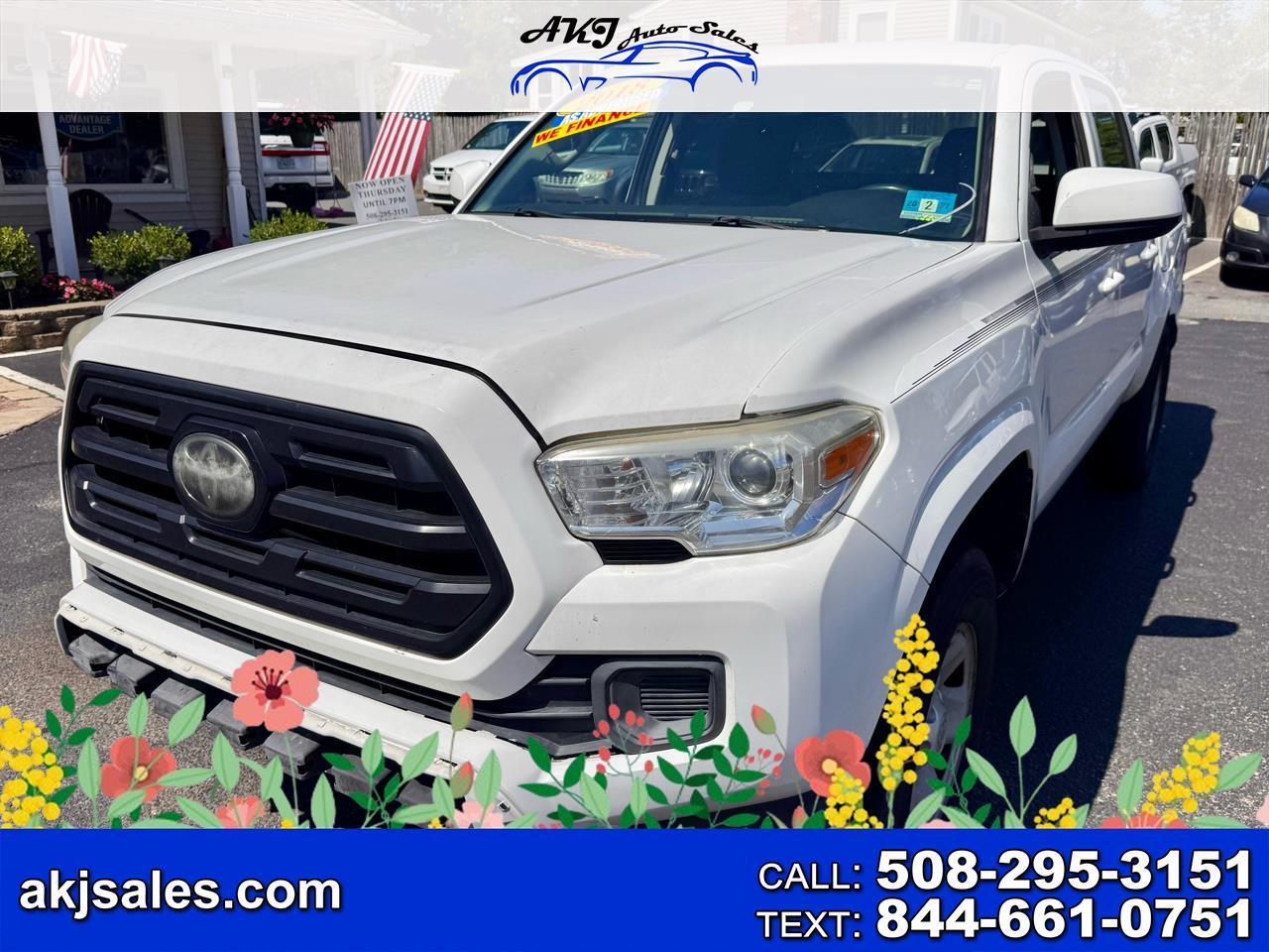 2018 Toyota Tacoma SR5 Double Cab 5' Bed I4 4x2 AT (Natl)