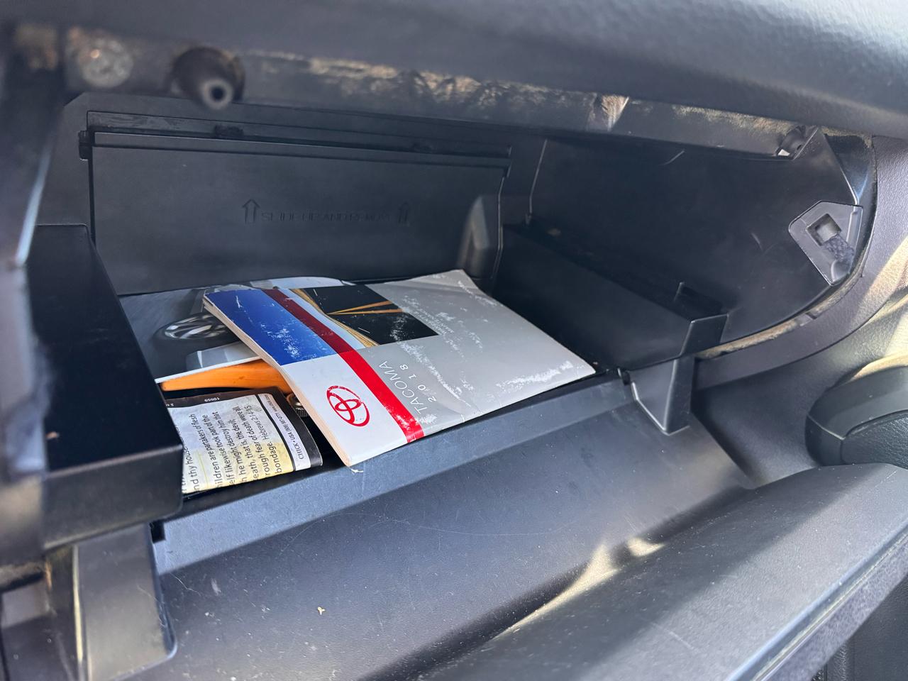 Toyota Tacoma SR5 Double Cab 5' Bed I4 4x2 AT (Natl) 2018