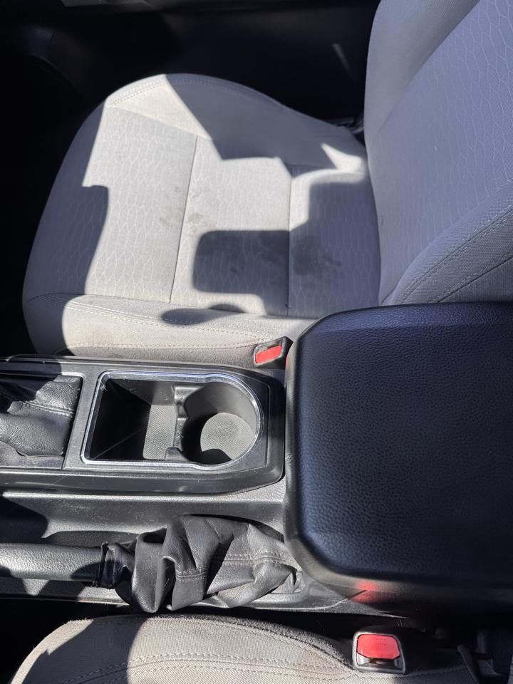 Toyota Tacoma SR5 Double Cab 5' Bed I4 4x2 AT (Natl) 2018