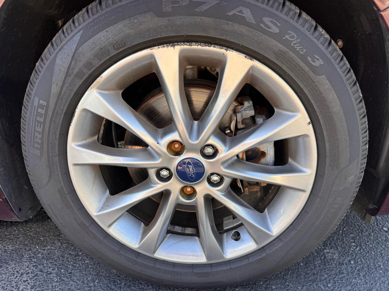 Ford Fusion SE FWD 2017