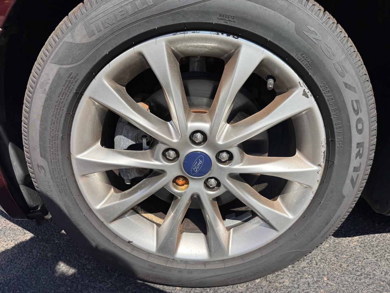 Ford Fusion SE FWD 2017