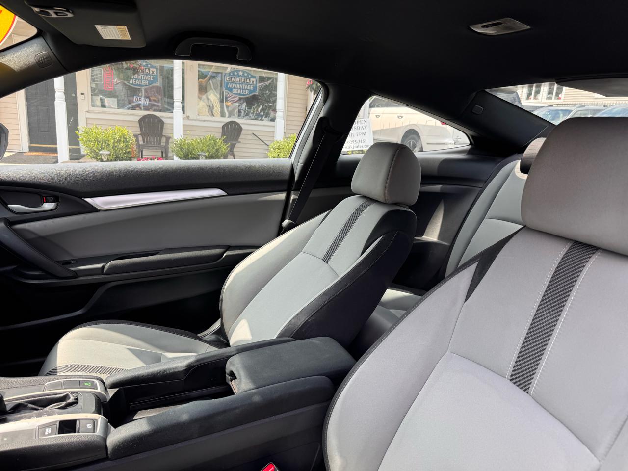 Honda Civic Coupe 2dr CVT LX 2016