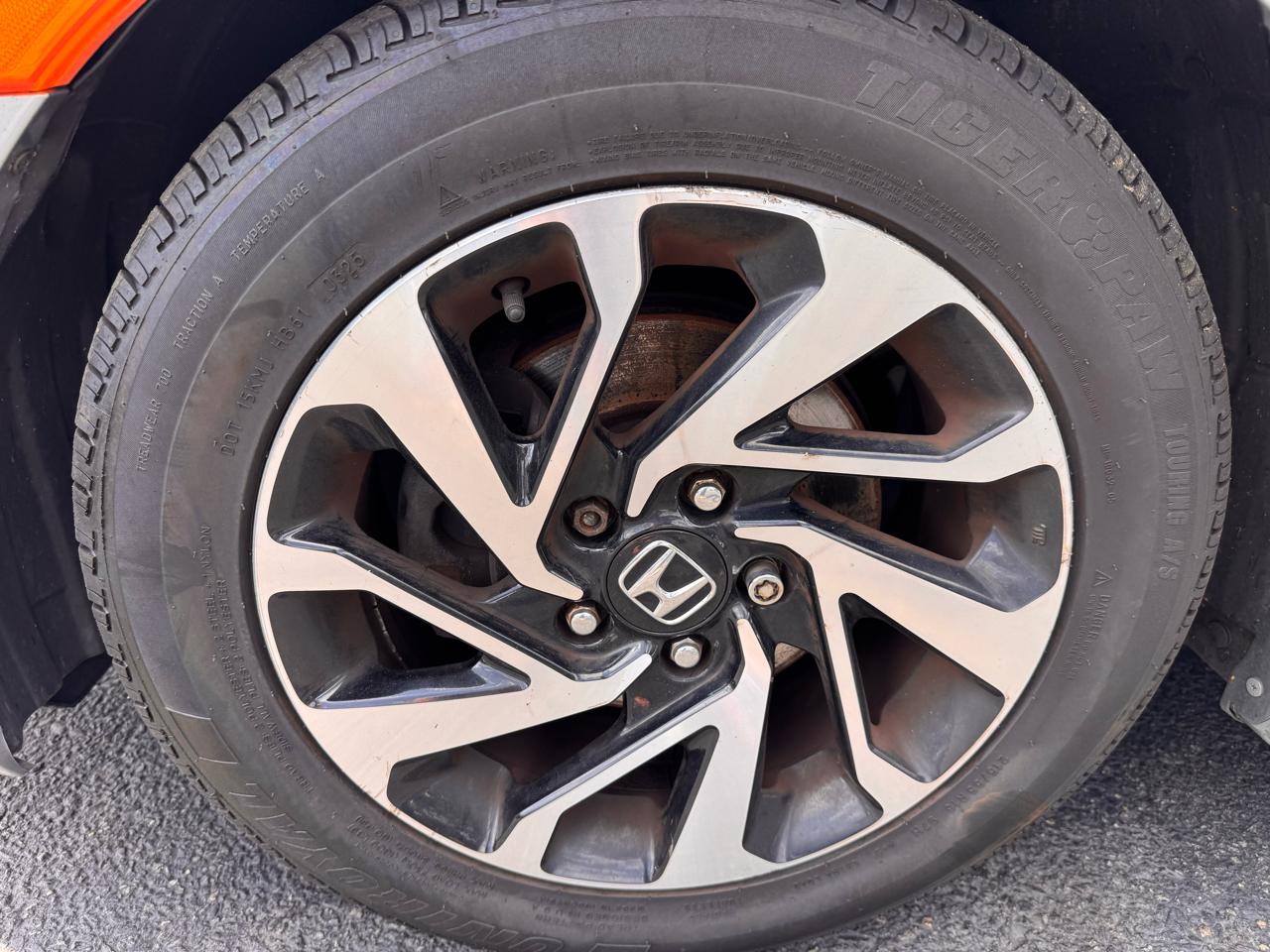 Honda Civic Coupe 2dr CVT LX 2016