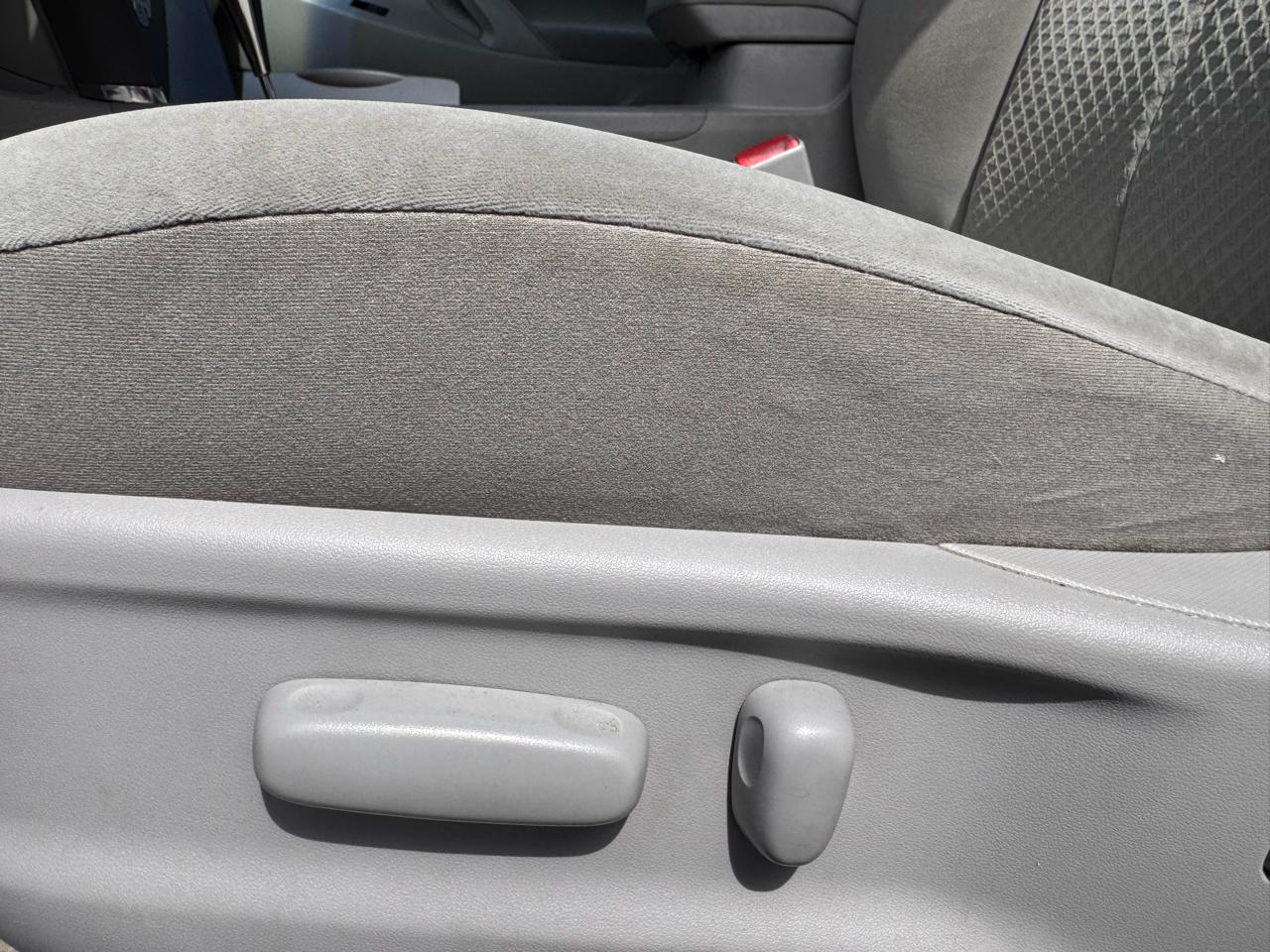 Toyota Camry 4dr Sdn V6 Auto XLE (Natl) 2007