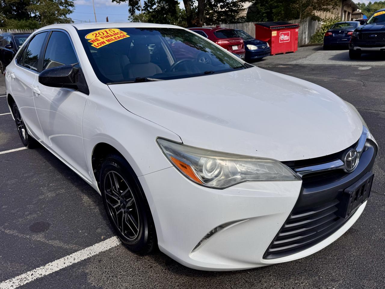 Toyota Camry 4dr Sdn I4 Auto XLE (Natl) 2015