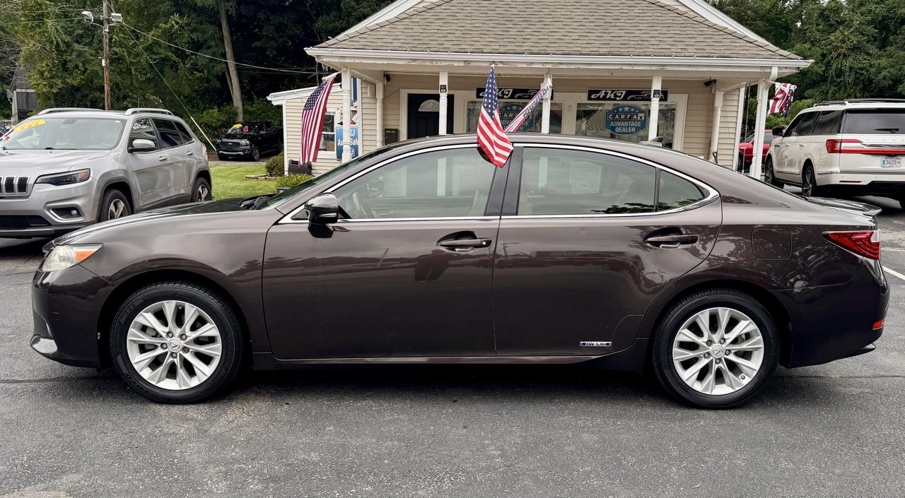 Lexus ES 300h 4dr Sdn Hybrid 2013