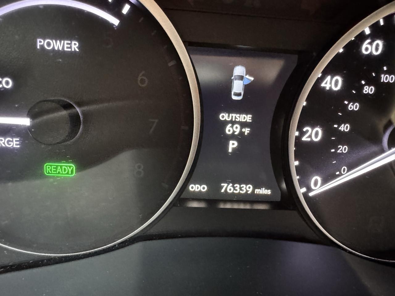 Lexus ES 300h 4dr Sdn Hybrid 2013