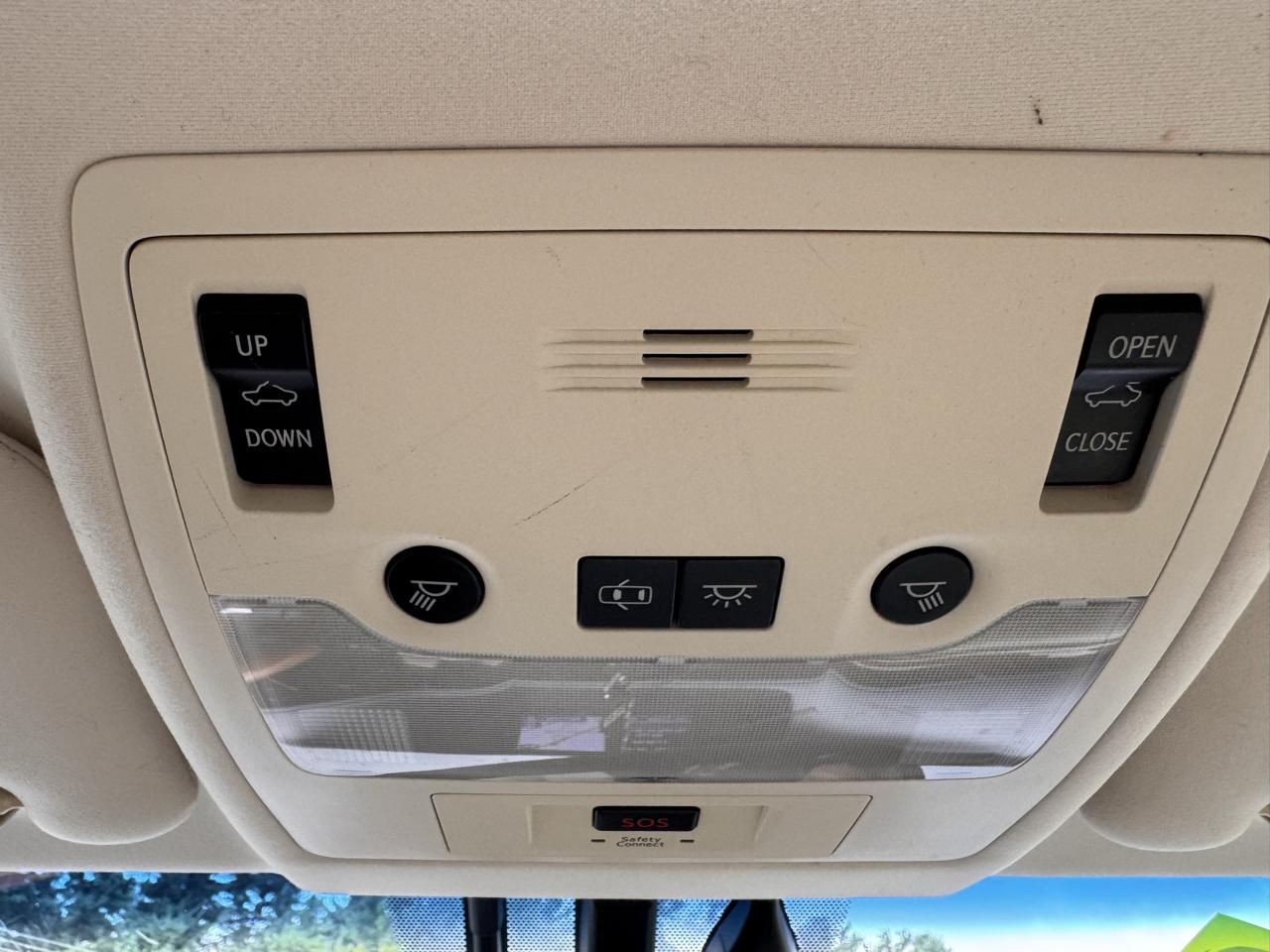 Lexus ES 300h 4dr Sdn Hybrid 2013