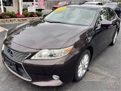 2013 Lexus ES 300h 