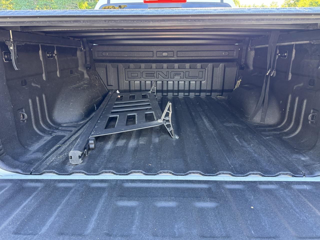 GMC Canyon 4WD Crew Cab 128.3" Denali 2018