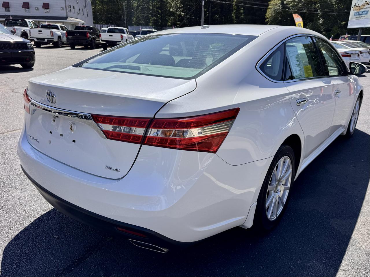 Toyota Avalon 4dr Sdn XLE Touring (Natl) 2015